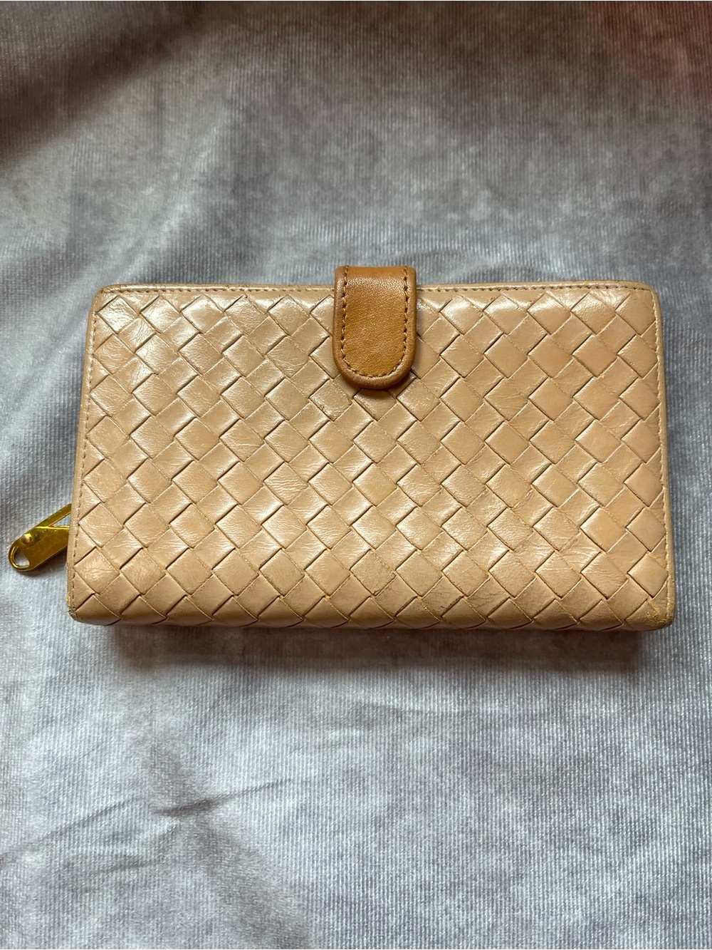 Bottega Veneta Intrecciato Woven Leather Wallet - Tan